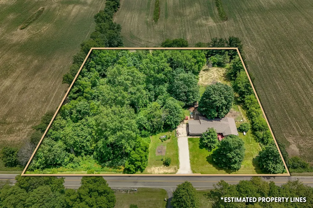 7051 Long Lake Road Reading Township MI 49274
