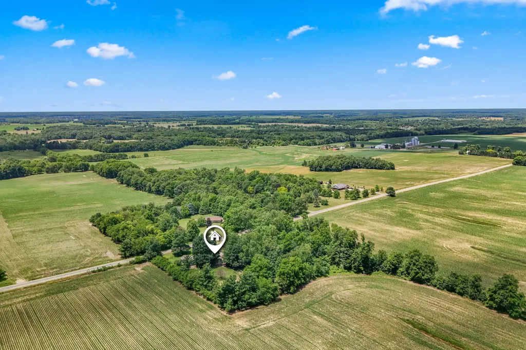 7051 Long Lake Road Reading Township MI 49274