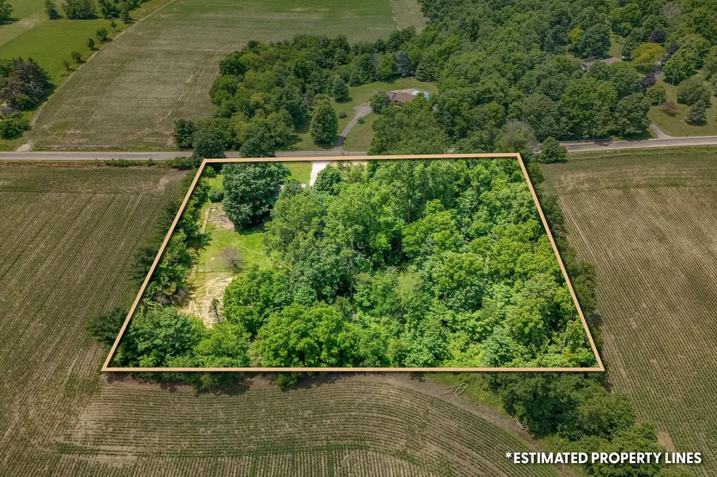 7051 Long Lake Road Reading Township MI 49274