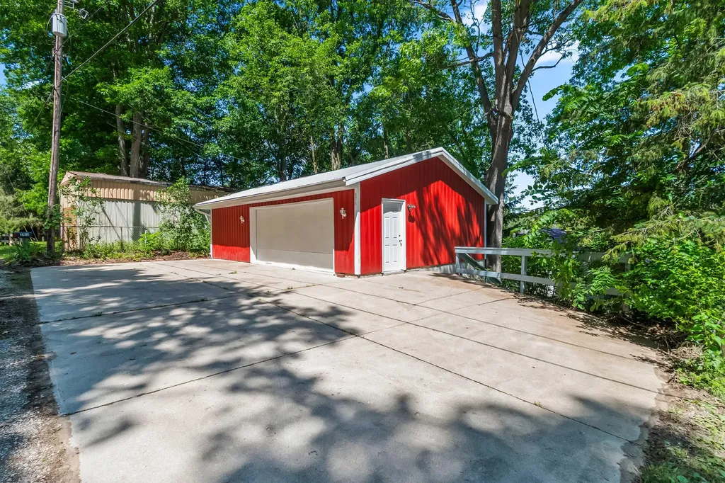 5428 Ridge Drive Reading Township MI 49274