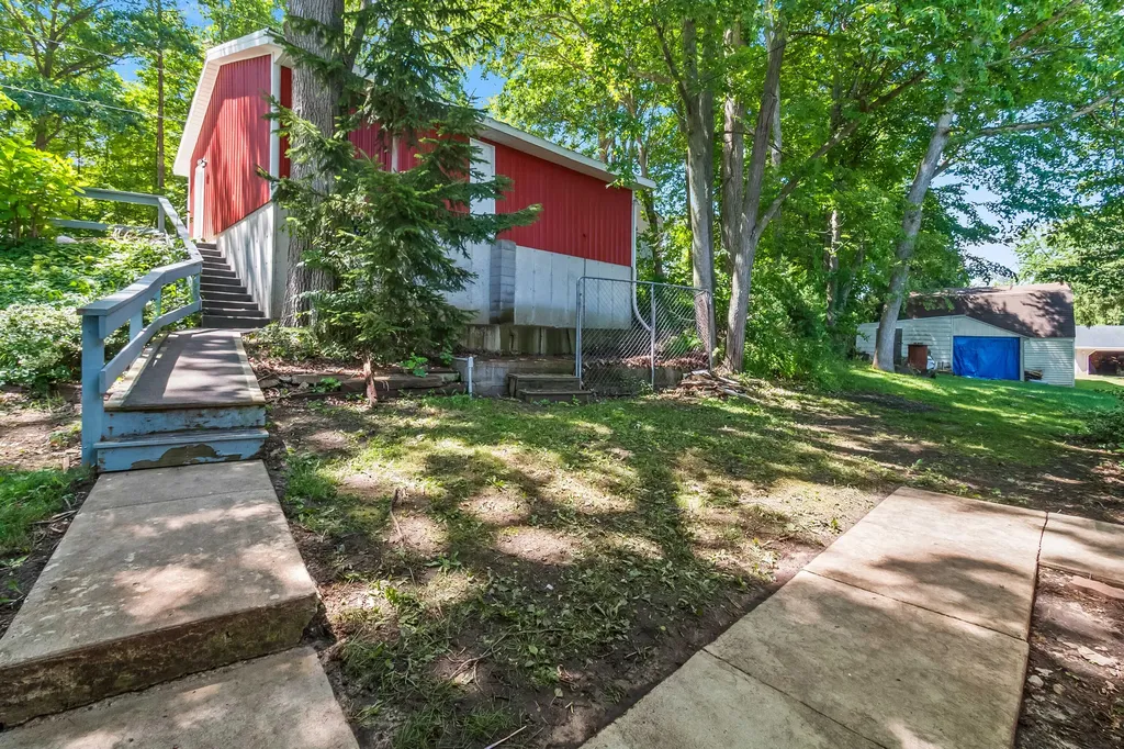 5428 Ridge Drive Reading Township MI 49274