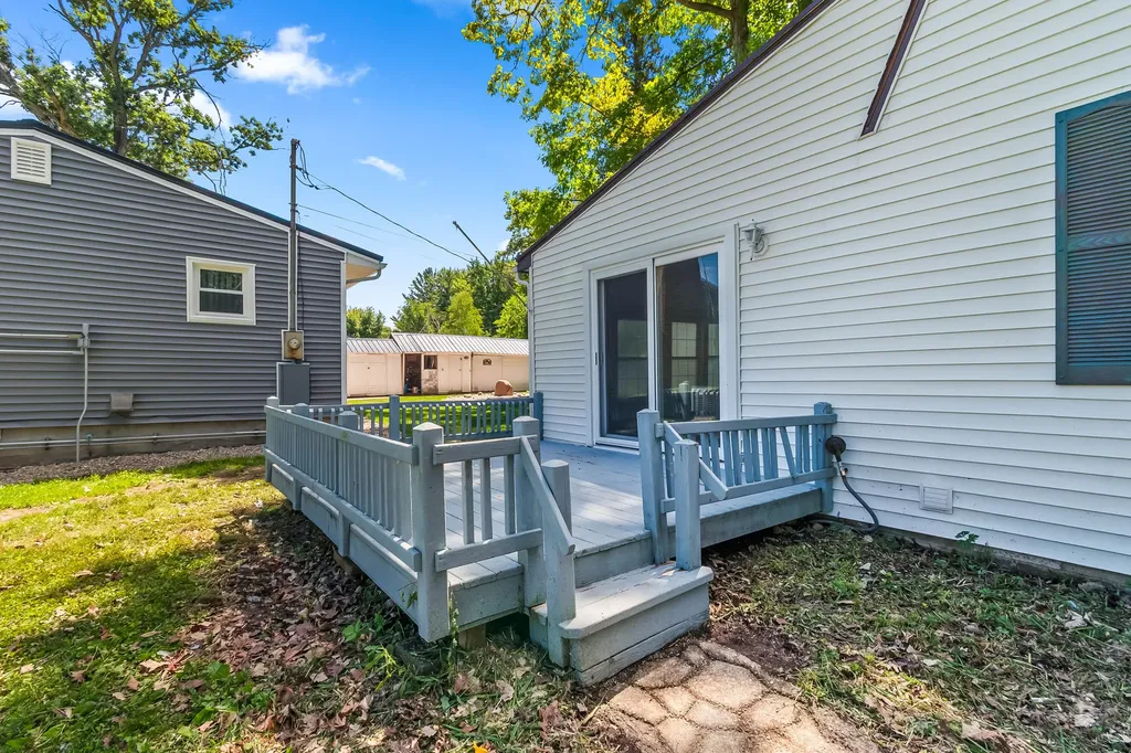 5428 Ridge Drive Reading Township MI 49274