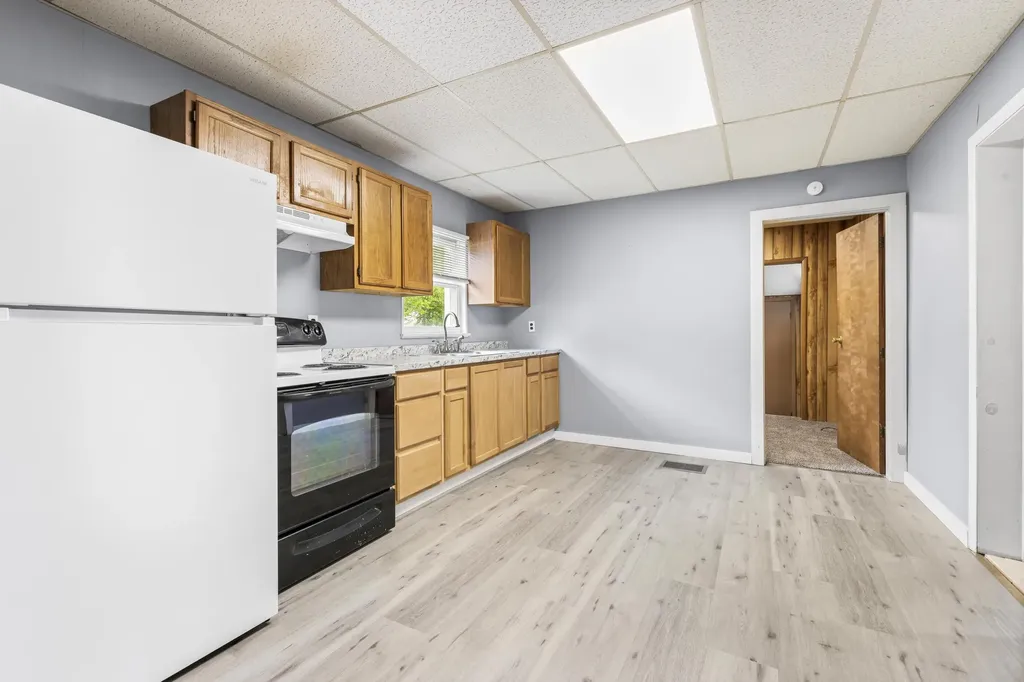 65 E Chicago Street Quincy Village MI 49082