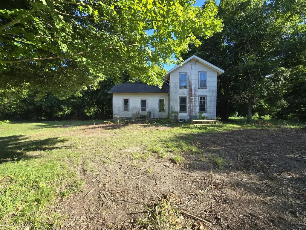 12451 Beecher Pittsford Township MI 49247
