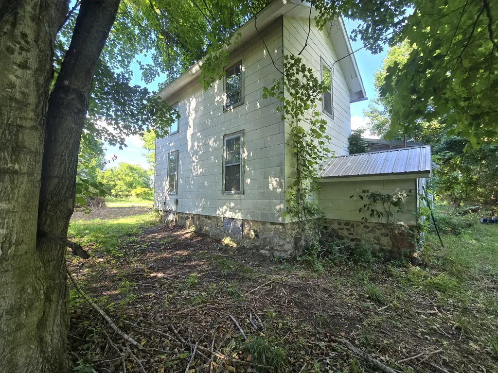 12451 Beecher Pittsford Township MI 49247