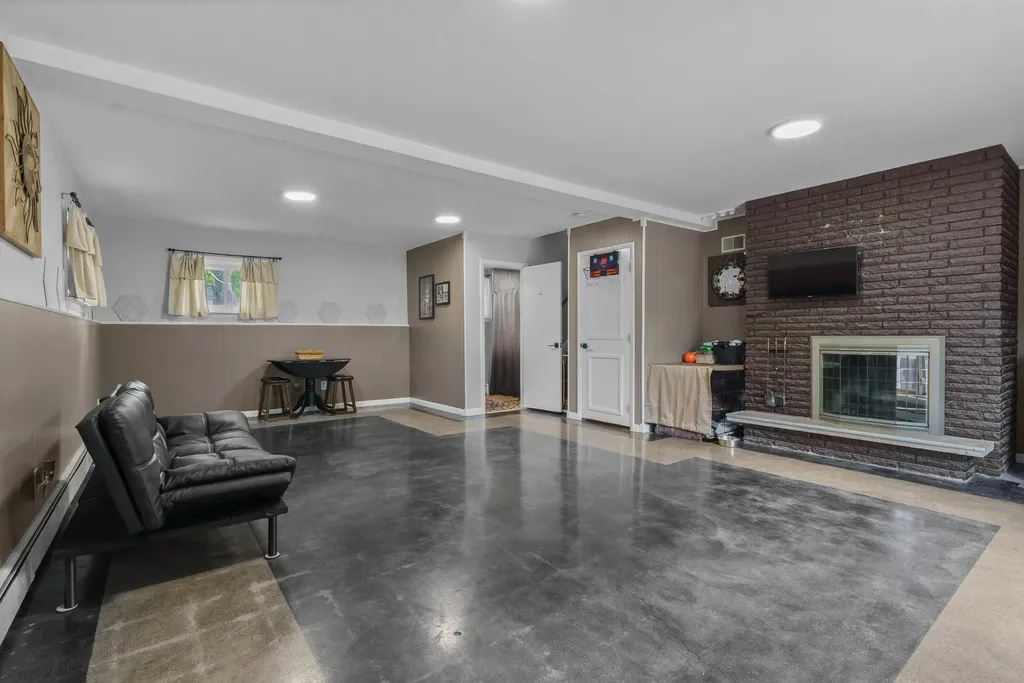 15049 Walters Drive Marshall Township MI 49068