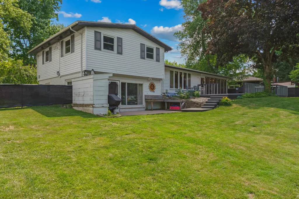 15049 Walters Drive Marshall Township MI 49068