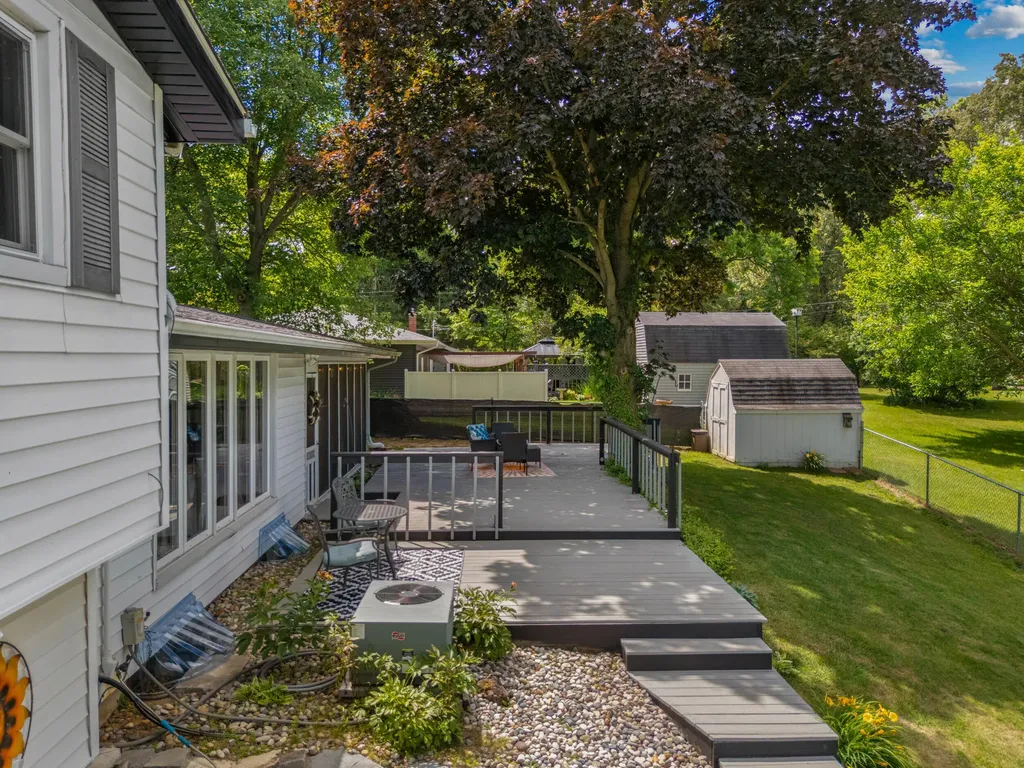 15049 Walters Drive Marshall Township MI 49068