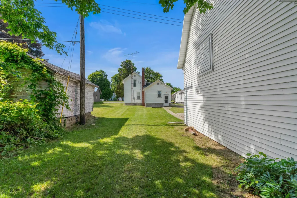 5388 Beecher Road Jefferson Township MI 49266