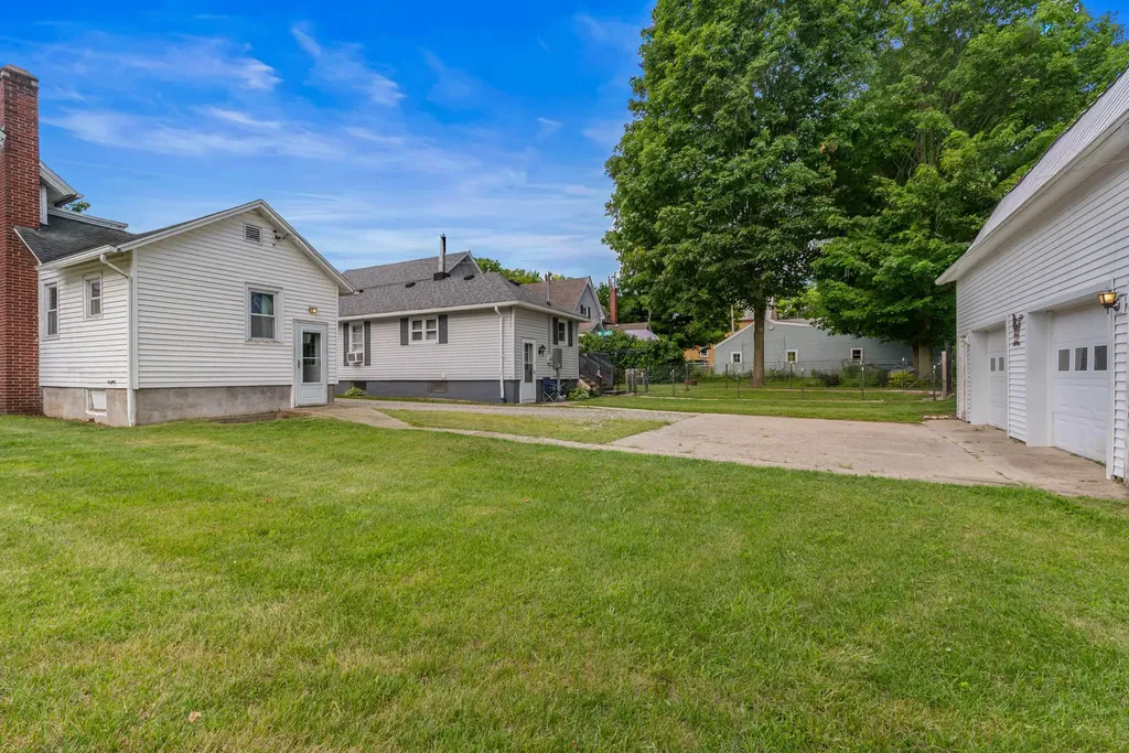 5388 Beecher Road Jefferson Township MI 49266