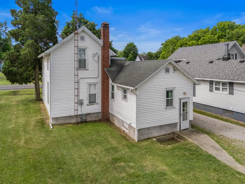 5388 Beecher Road Jefferson Township MI 49266