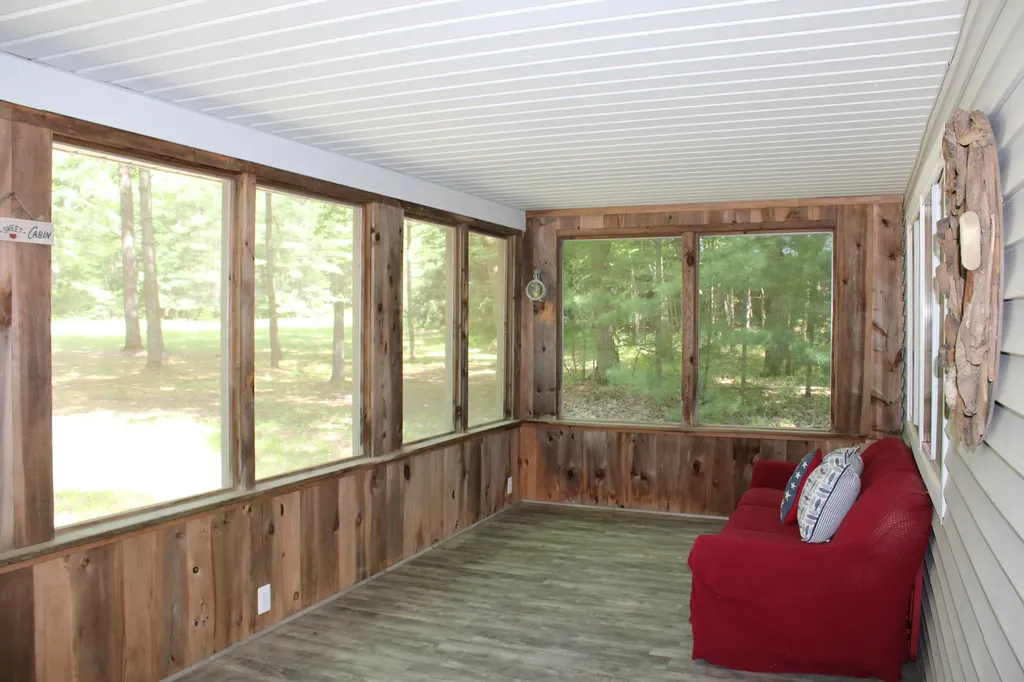 11870 Bayer Road Gerrish Township MI 48653