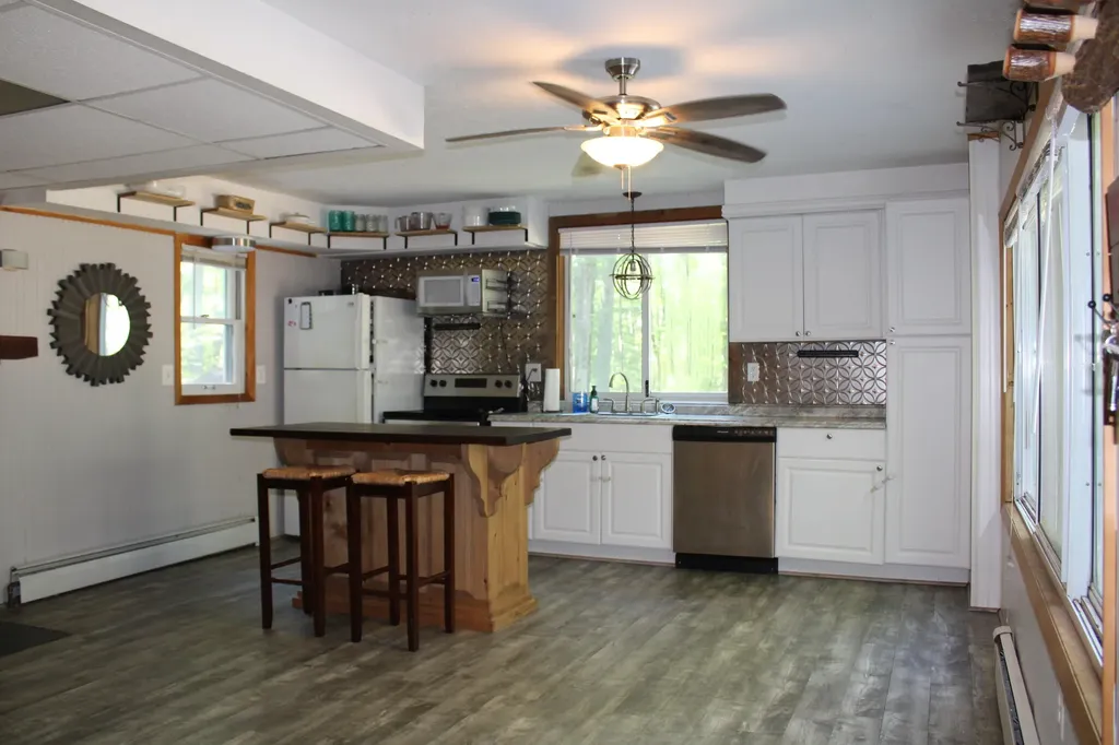 11870 Bayer Road Gerrish Township MI 48653