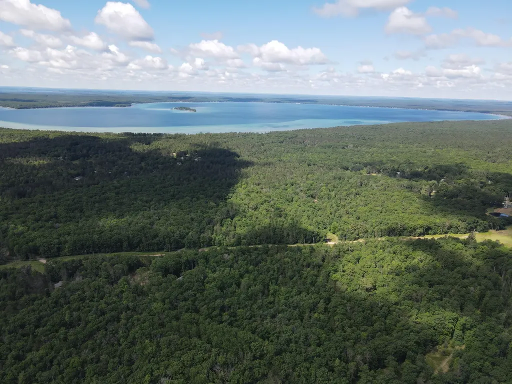 11870 Bayer Road Gerrish Township MI 48653