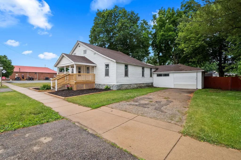 153 Marshall Street Litchfield City MI 49252