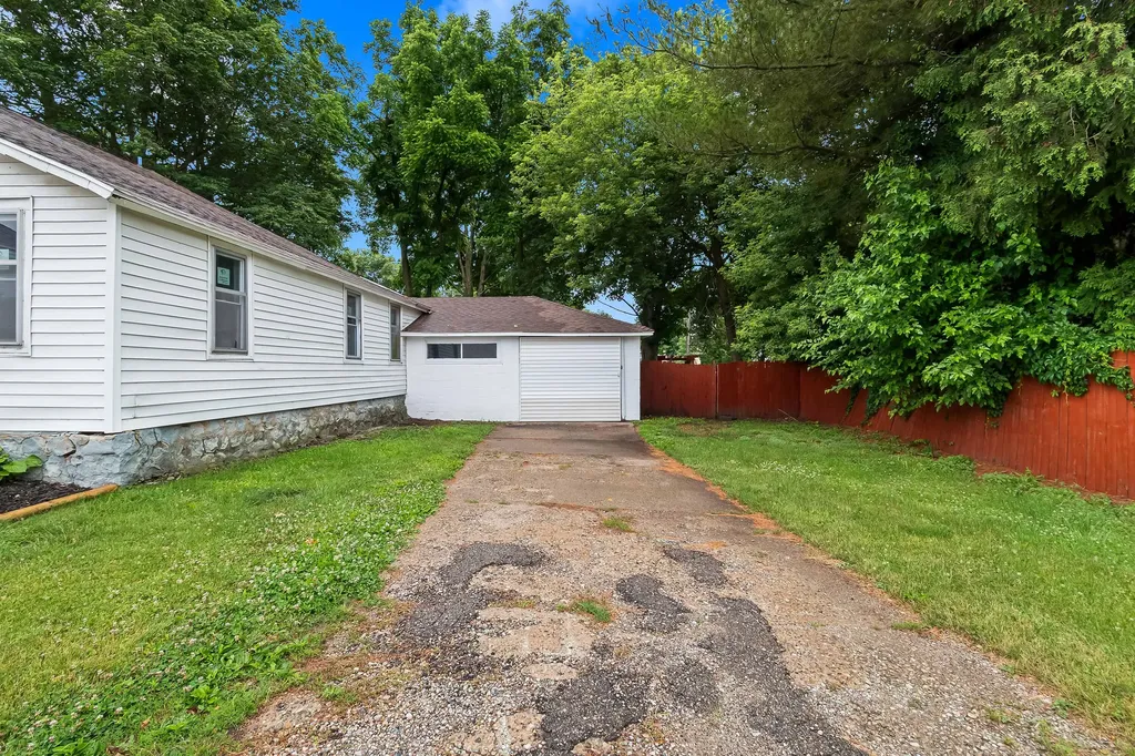 153 Marshall Street Litchfield City MI 49252