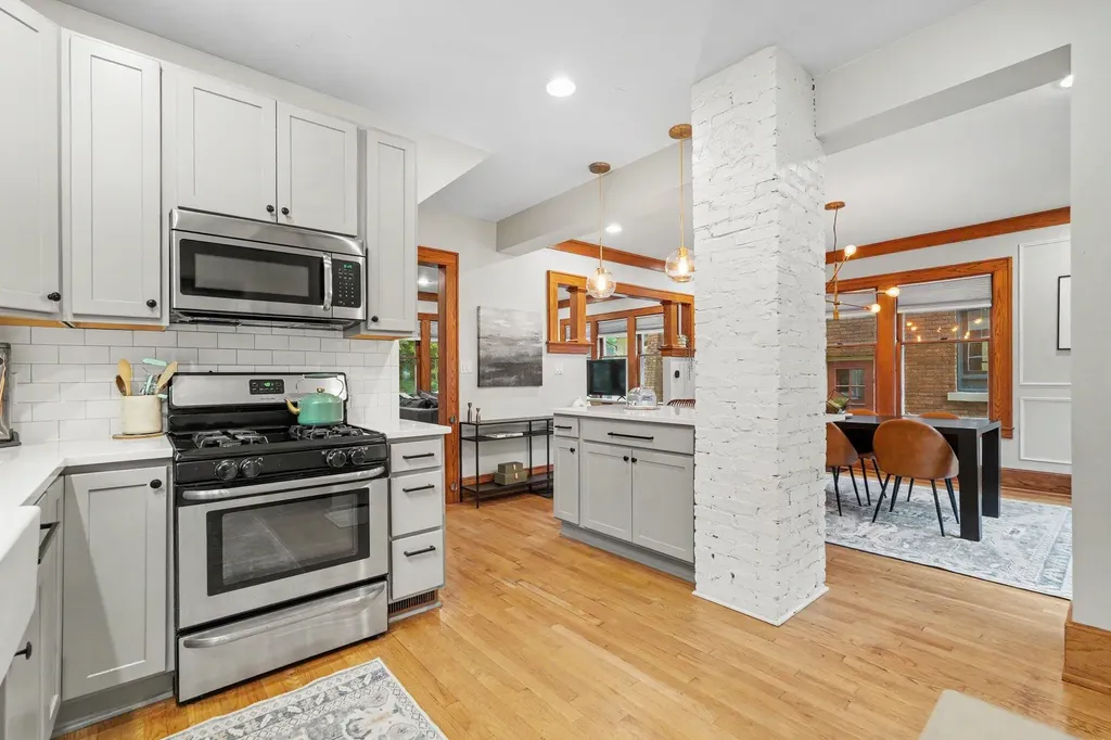 15 Auburn Avenue SE Grand Rapids City MI 49506