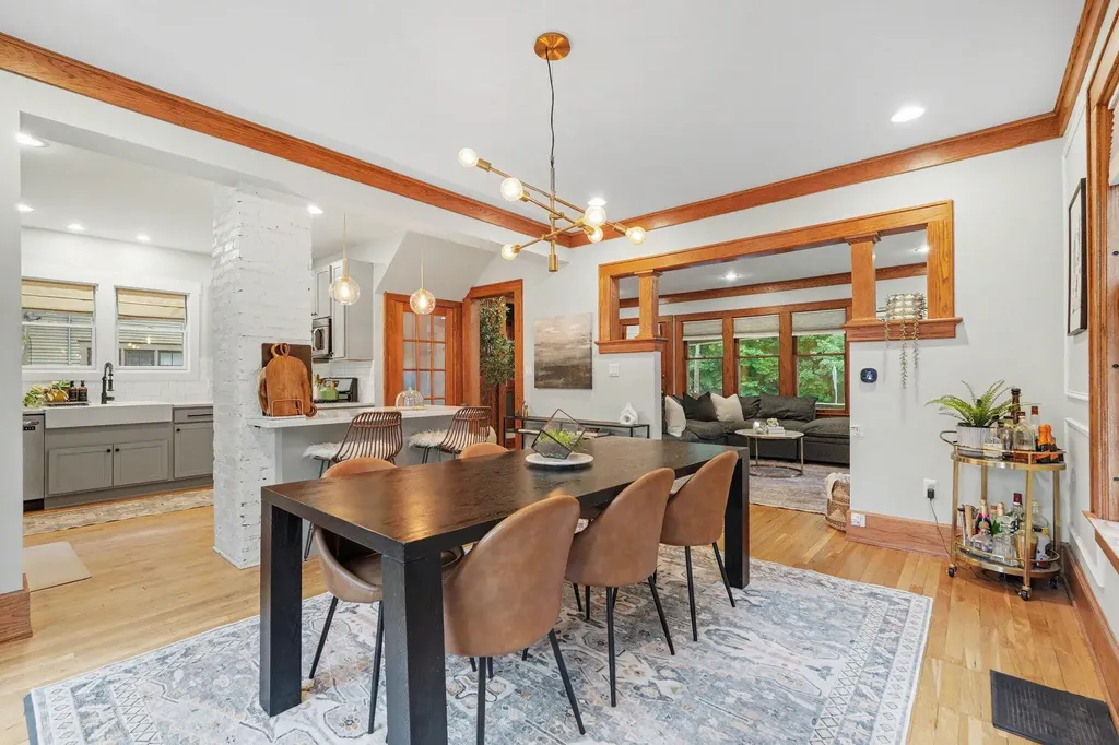 15 Auburn Avenue SE Grand Rapids City MI 49506