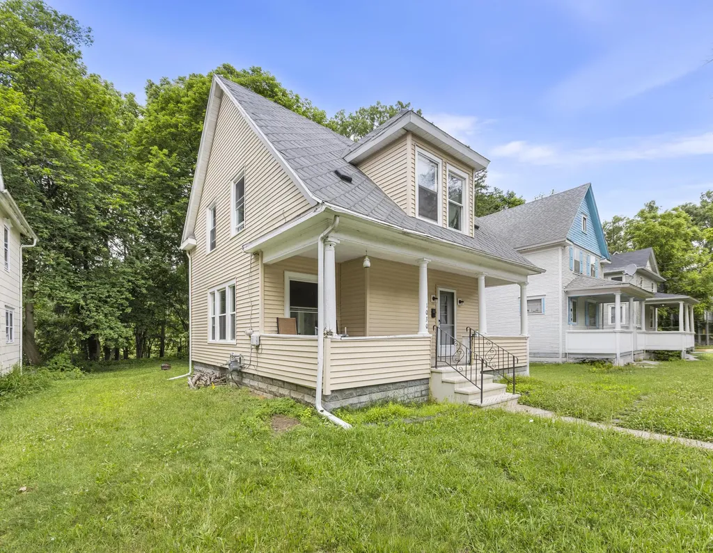 1030 S Jackson Street Jackson City MI 49203