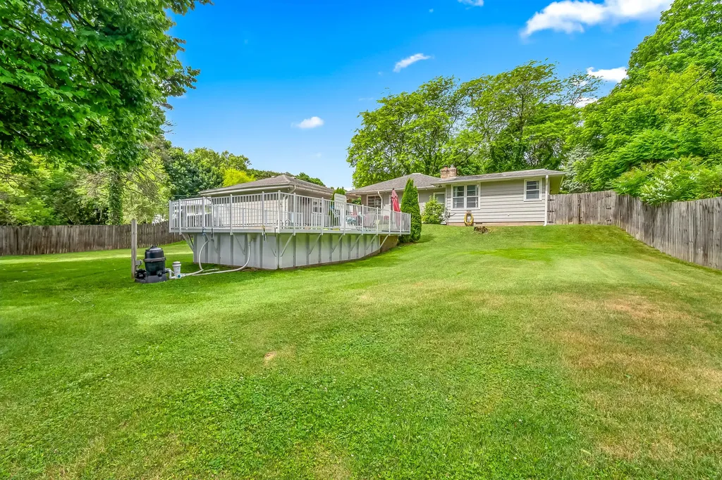 61 Charles Street Hillsdale City MI 49242