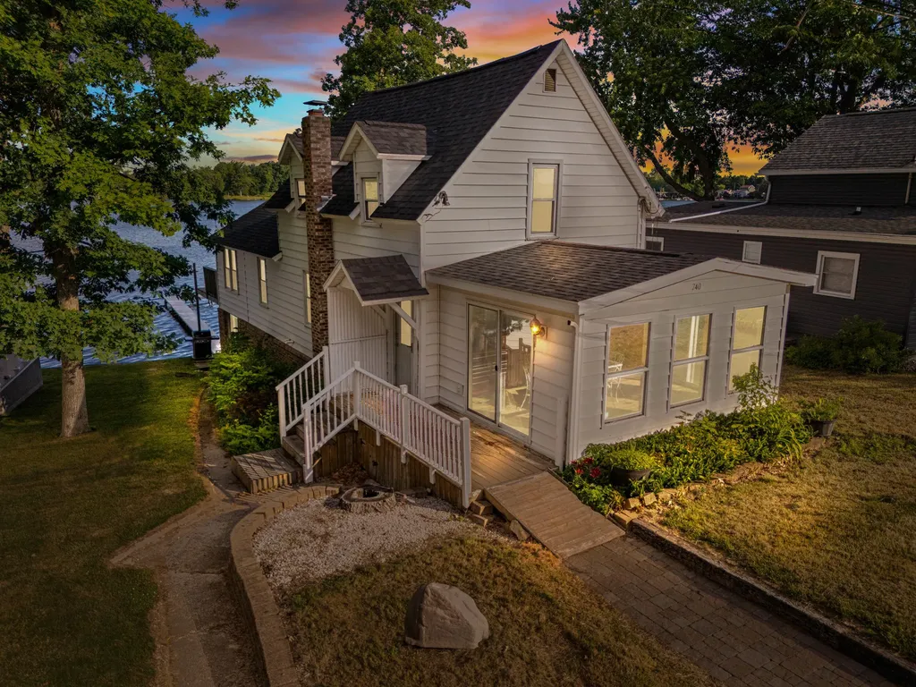 740 N Hawley Drive Girard Township MI 49036