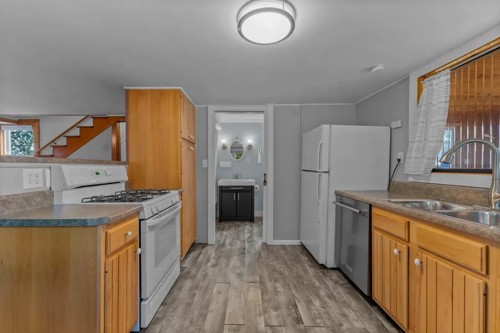 740 N Hawley Drive Girard Township MI 49036