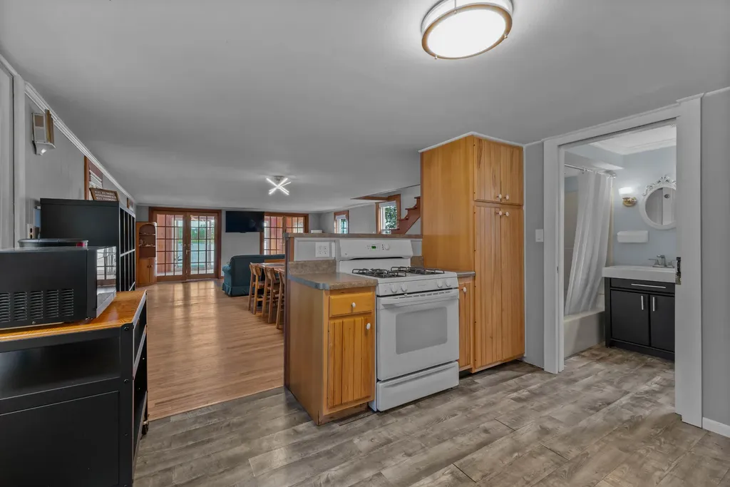 740 N Hawley Drive Girard Township MI 49036