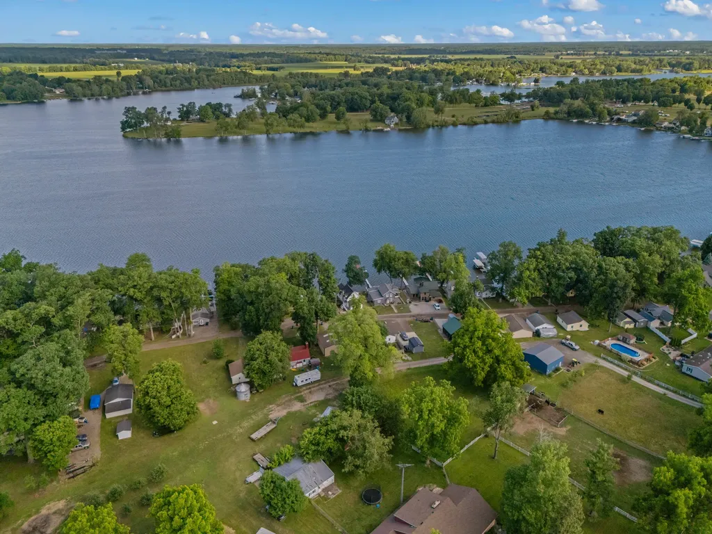 740 N Hawley Drive Girard Township MI 49036