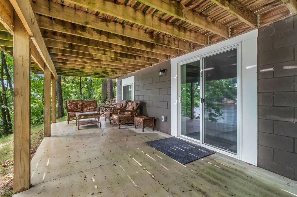 10911 Woodbrook Drive Somerset Township MI 49233