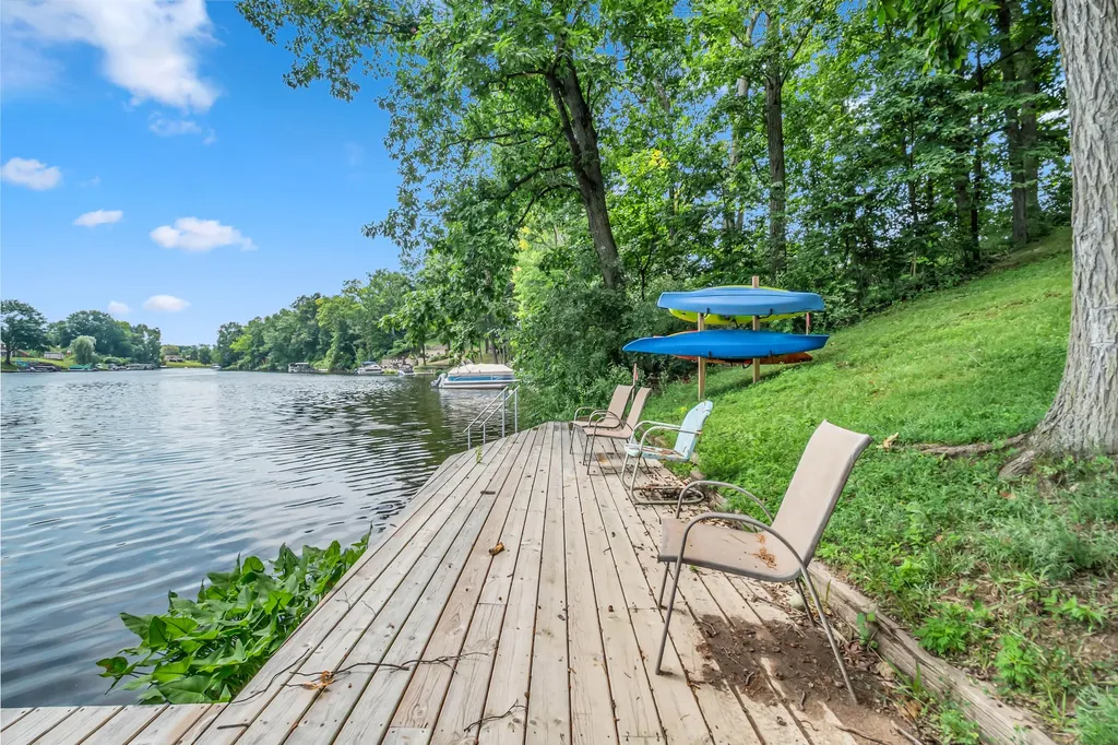 10911 Woodbrook Drive Somerset Township MI 49233