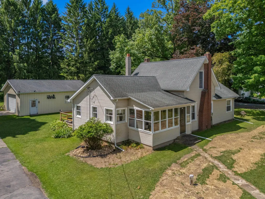101 Hanover Court Hanover Village MI 49241