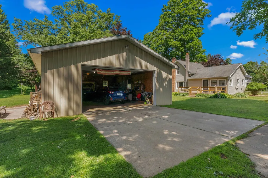 101 Hanover Court Hanover Village MI 49241