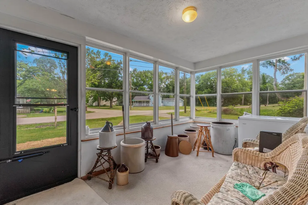 101 Hanover Court Hanover Village MI 49241