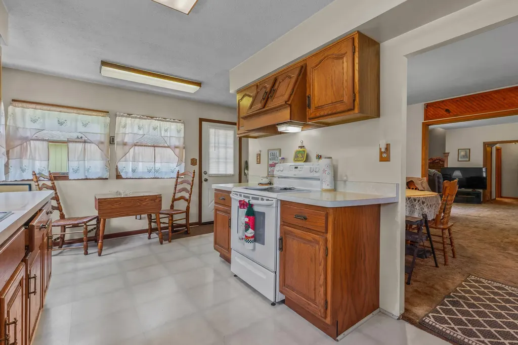 101 Hanover Court Hanover Village MI 49241