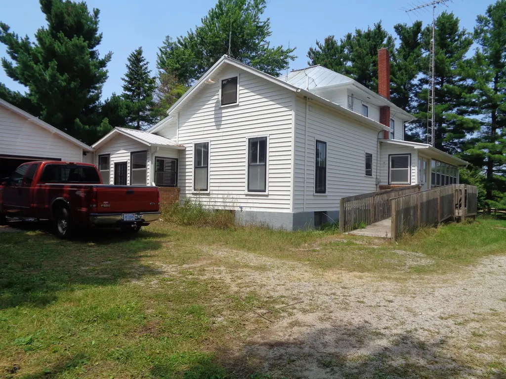 1311 E Montgomery Road Woodbridge Township MI 49242