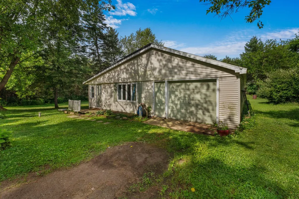 7290 Ansley Lane Cambria Township MI 49242