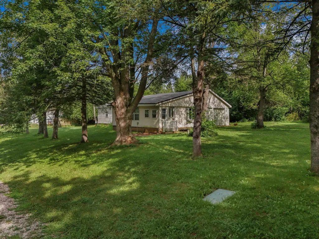 7290 Ansley Lane Cambria Township MI 49242