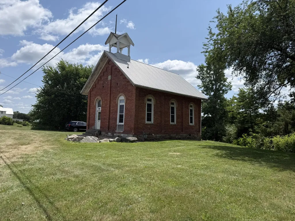 801 E Chicago Road Quincy Township MI 49082