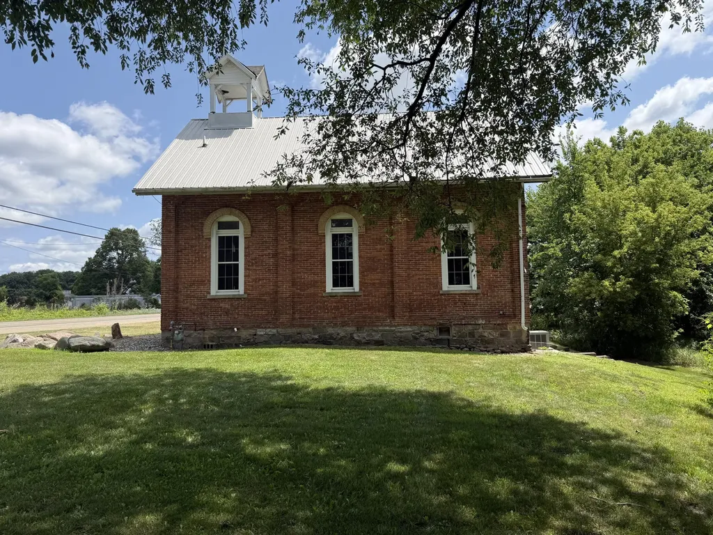 801 E Chicago Road Quincy Township MI 49082