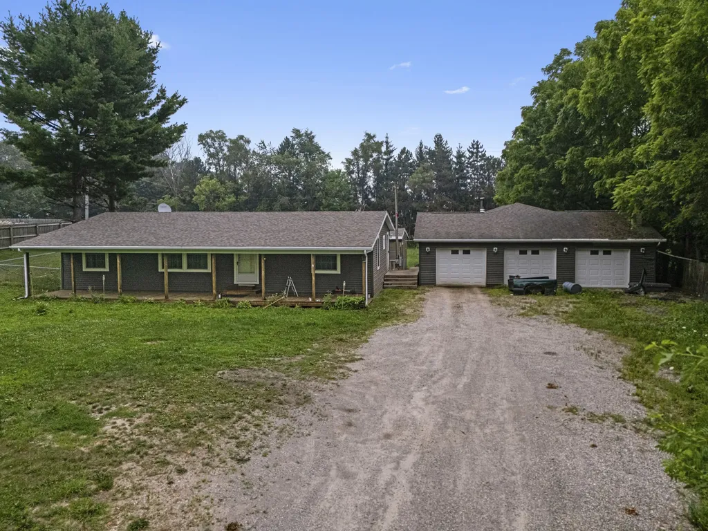 5523 S Lake Pleasant Road S Jefferson Township MI 49266
