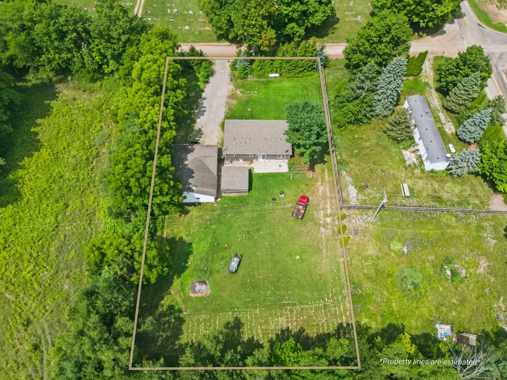 5523 S Lake Pleasant Road S Jefferson Township MI 49266