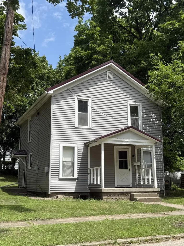 93 Howder Street Hillsdale City MI 49242