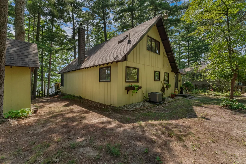 1890 Hemlock Crest Drive Allen Township MI 49082