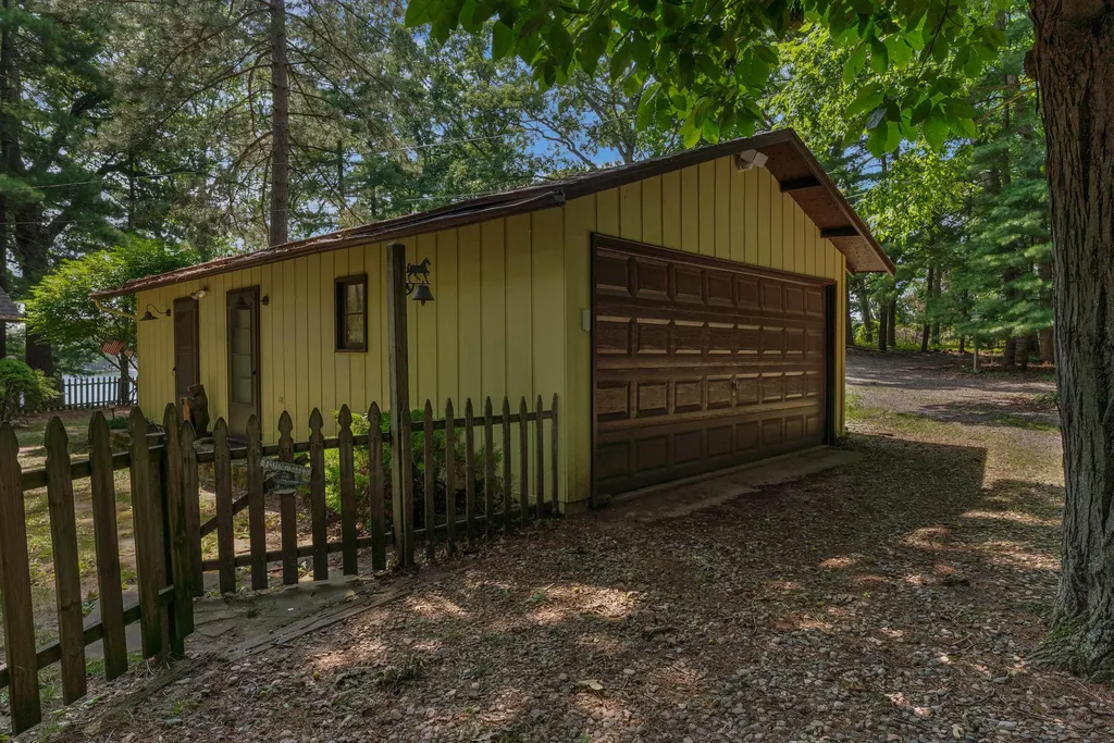 1890 Hemlock Crest Drive Allen Township MI 49082