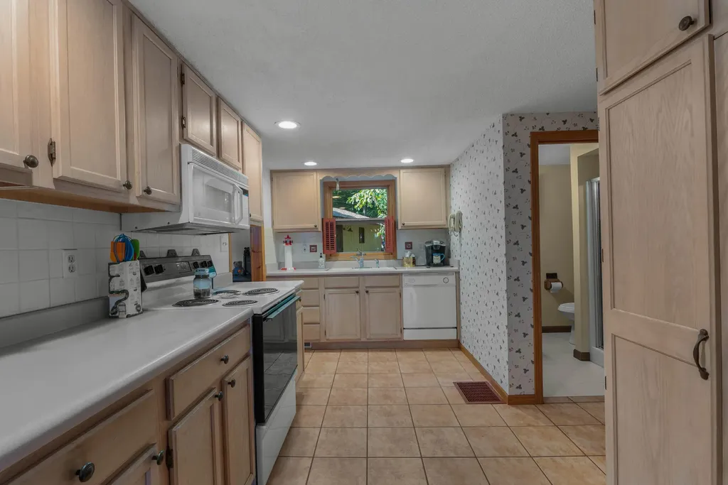 1890 Hemlock Crest Drive Allen Township MI 49082