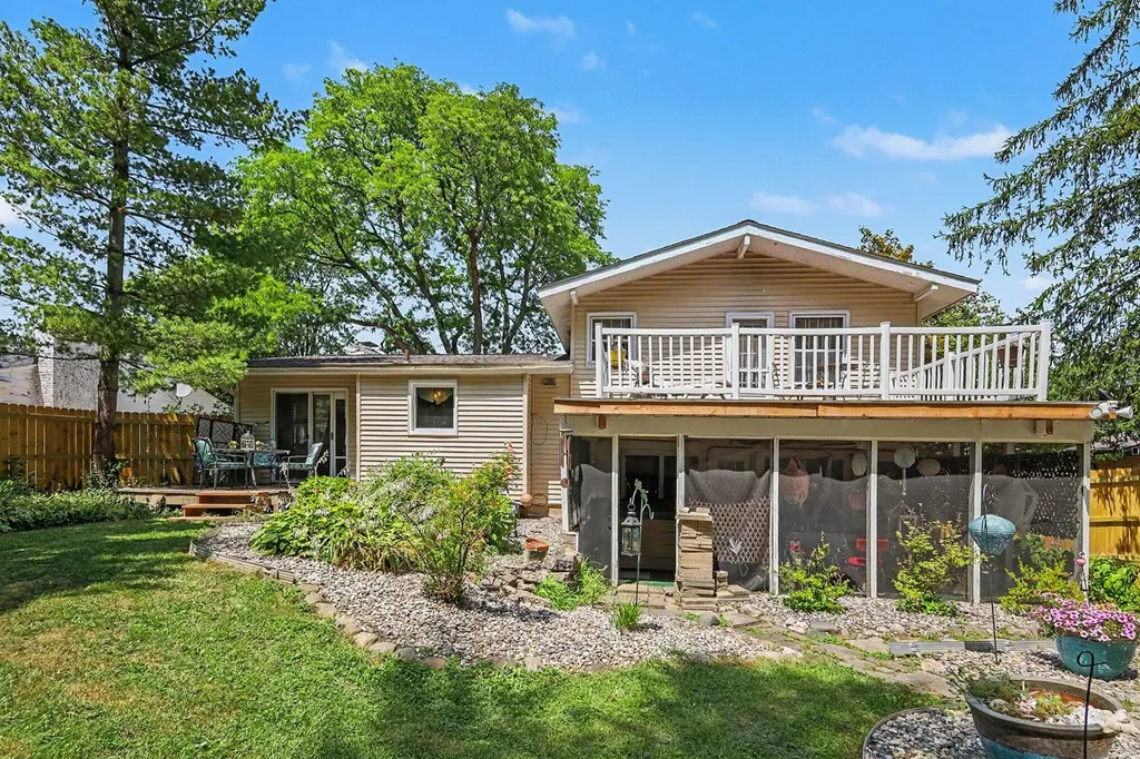 1846 Eastbrook Street SE Grand Rapids City MI 49508