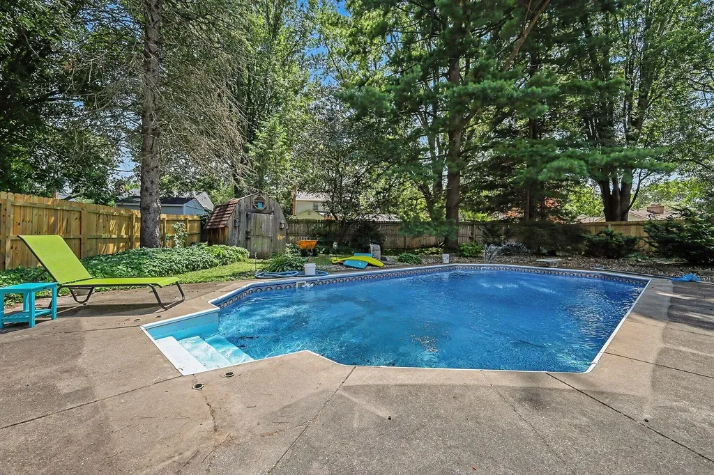 1846 Eastbrook Street SE Grand Rapids City MI 49508