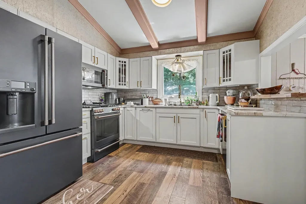 1846 Eastbrook Street SE Grand Rapids City MI 49508