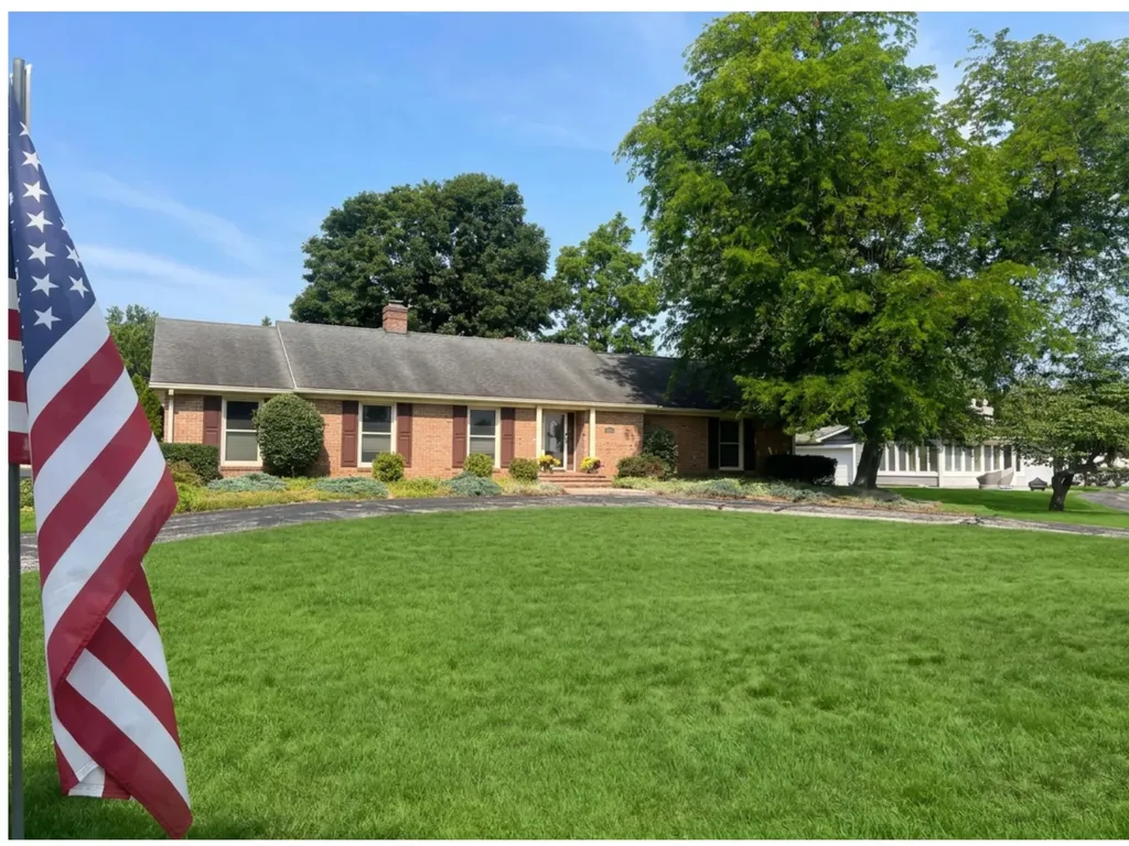 2220 Steamburg Road Cambria Township MI 49242