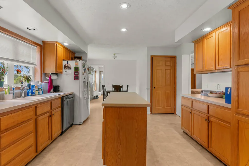 5260 W Litchfield Road Litchfield Township MI 49252